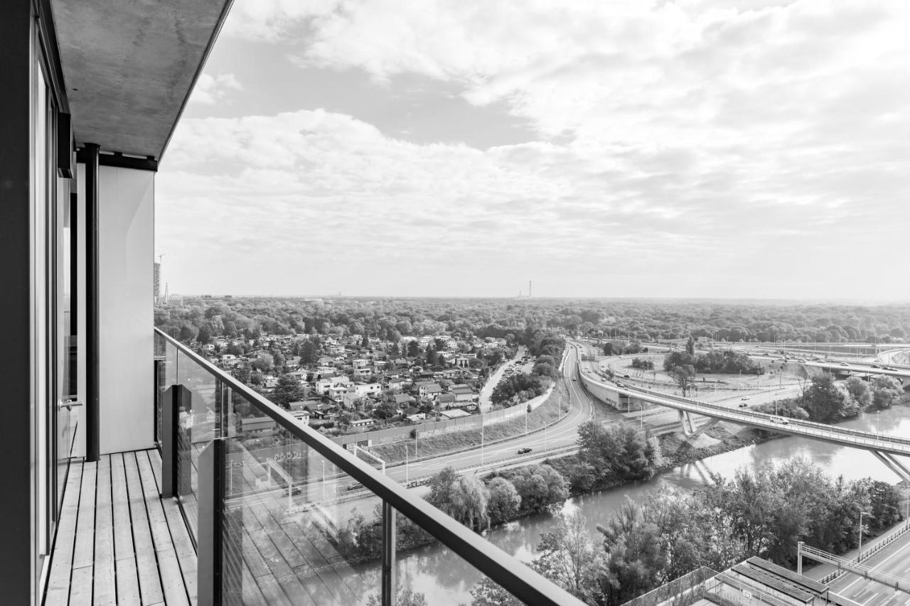 Triiiple Tower Dream Apartments With Rooftop-Summer-Pool Wien Eksteriør bilde