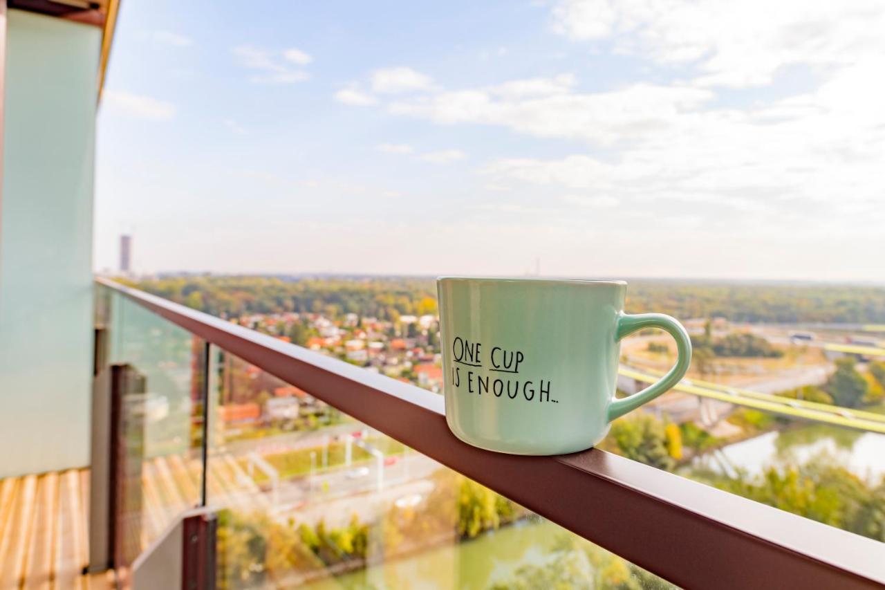 Triiiple Tower Dream Apartments With Rooftop-Summer-Pool Wien Eksteriør bilde