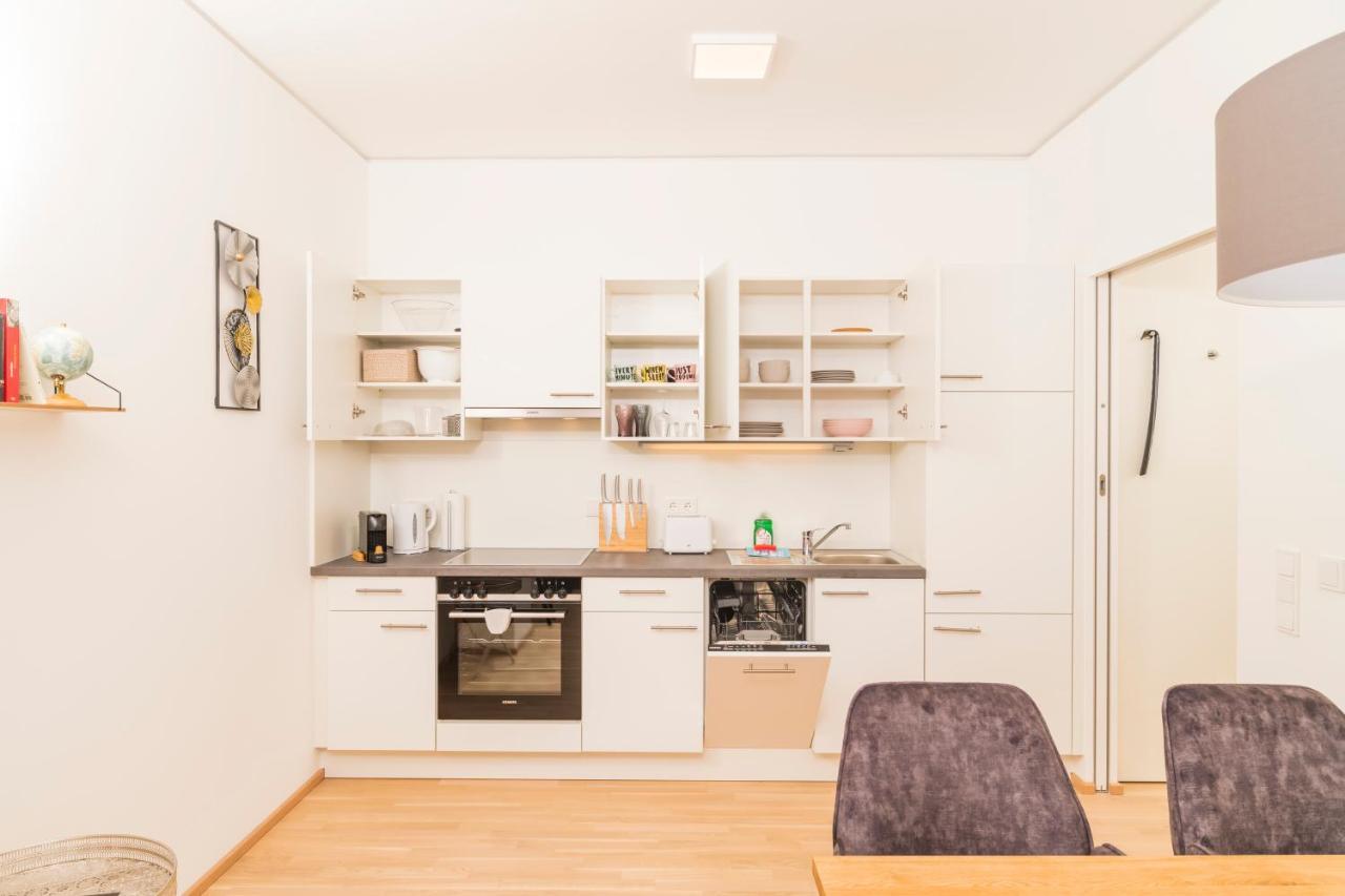 Triiiple Tower Dream Apartments With Rooftop-Summer-Pool Wien Eksteriør bilde